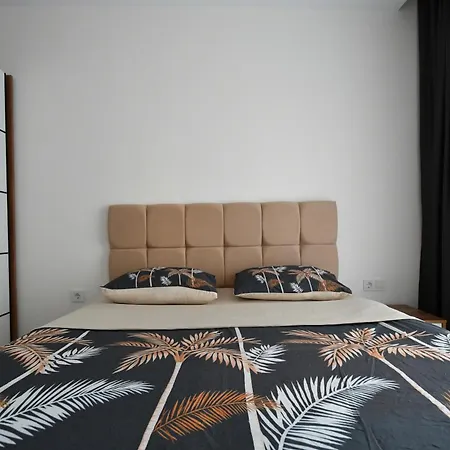 Albimo Luna Apartman *